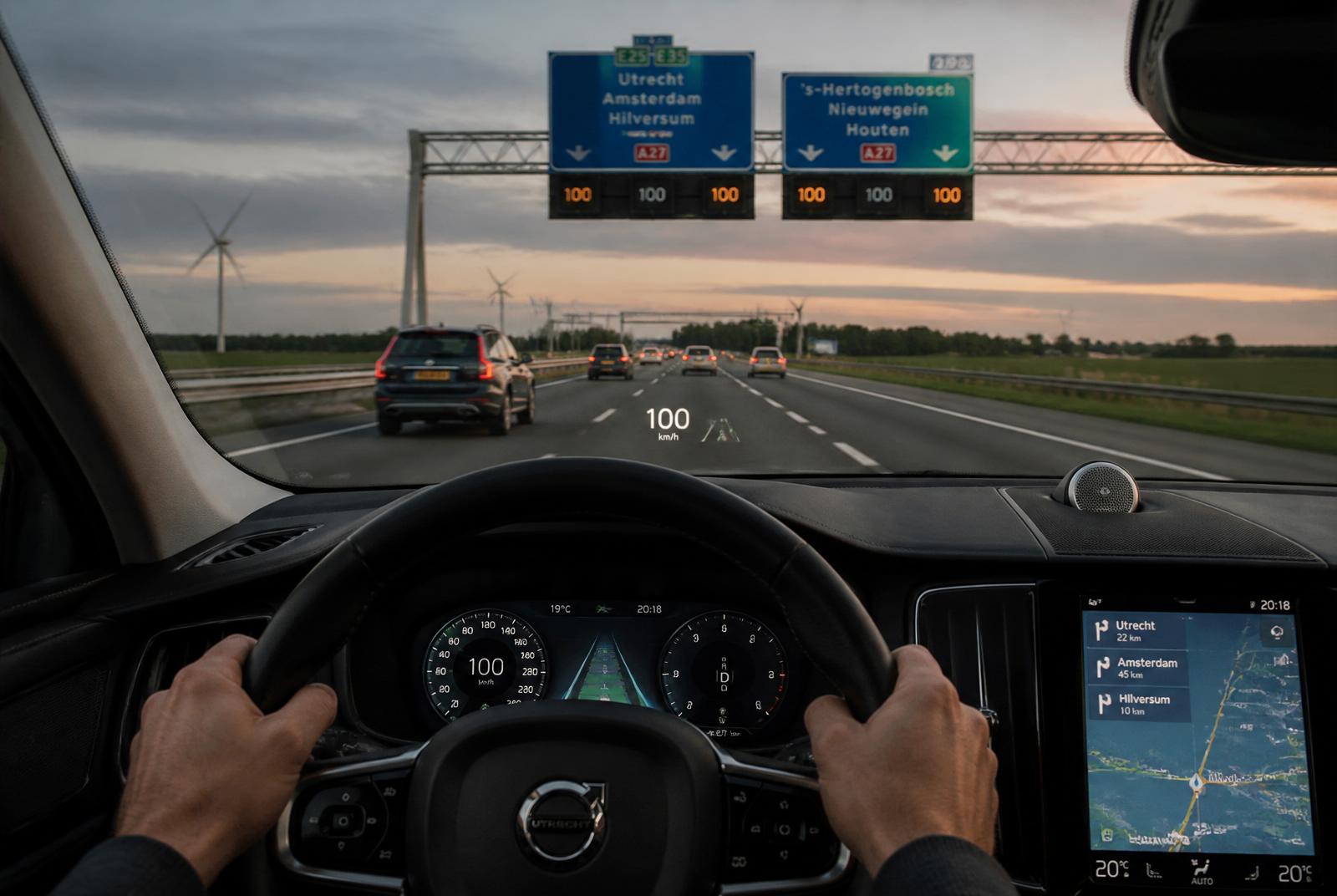 Inzicht in hoe senioren rijhulpsystemen écht ervaren